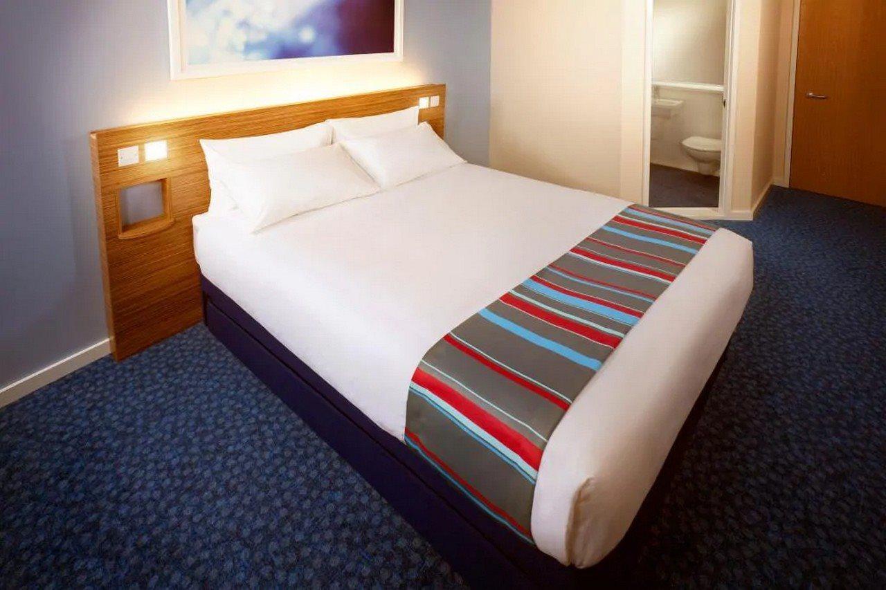 Travelodge Dundee Strathmore Avenue Kültér fotó