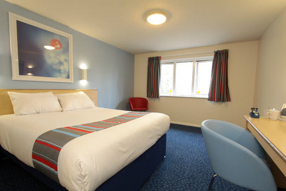 Travelodge Dundee Strathmore Avenue Szoba fotó